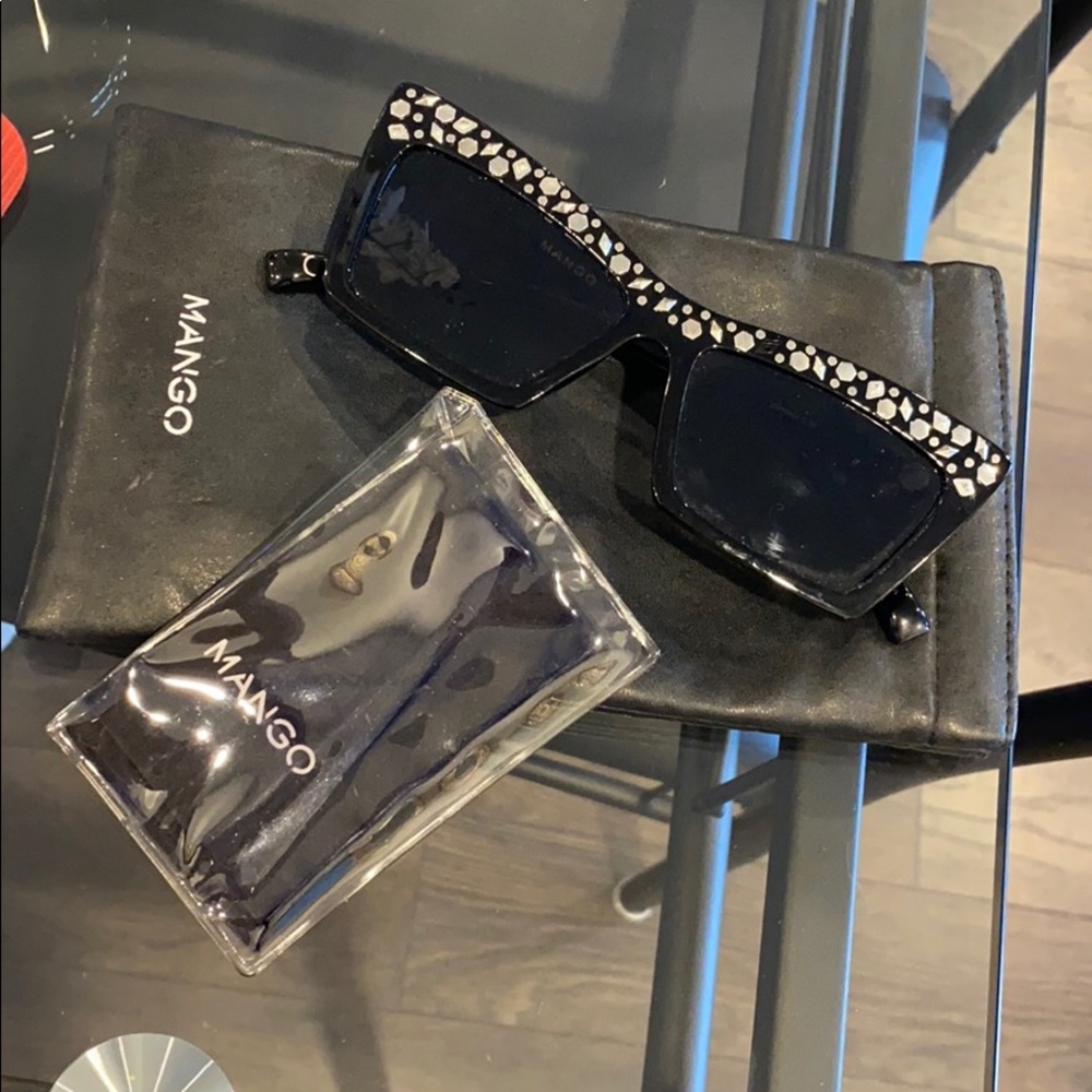 Sunglasses by Mango